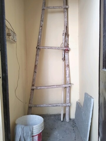 Staircase in 3 BHK Builder Floor at Sector 55 – for Rent