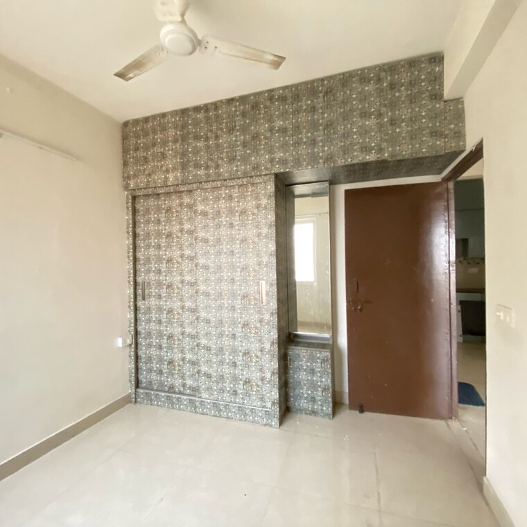 Room, signature-global-orchard-avenue 2 Bedroom 603 Sq.Ft. Apartment In Sector 93 Gurgaon 9468205