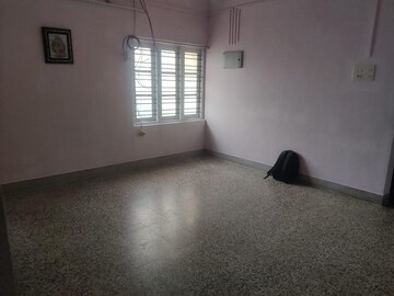 2 BHK Apartment For Rent in Sealdah