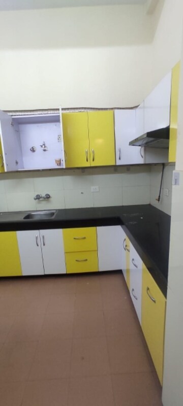 Kitchen in 3.5 BHK Apartment at Pioneer Park Araya, Sector 61 – for Rent