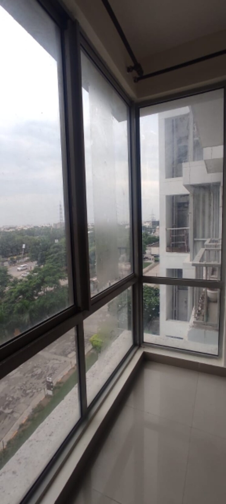Balcony, pioneer-park-araya 3.5 Bedroom 1700 Sq.Ft. Apartment In Sector 61 Gurgaon 9468220