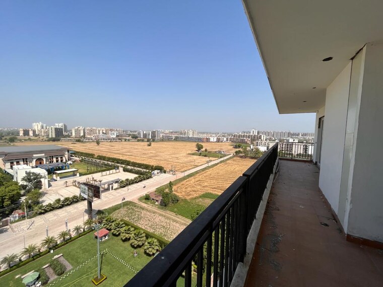 Balcony, old ambala road 3.5 Bedroom 1850 Sq.Ft. Apartment In Old Ambala Road Panchkula 9468238