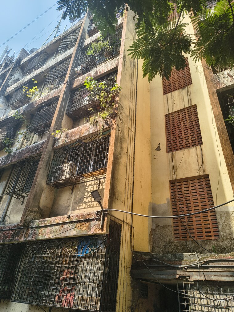 Exterior View, pragati-chs-chembur 1 Bedroom 400 Sq.Ft. Apartment In Chembur Mumbai 9468235
