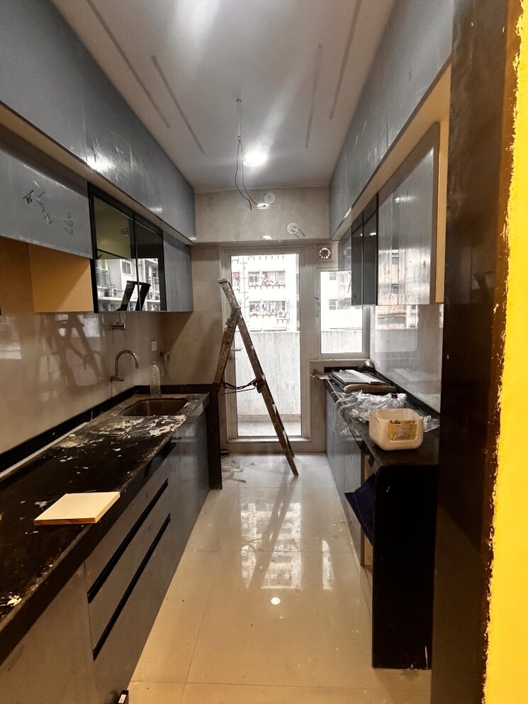 Kitchen, sugee-atharva 2 Bedroom 858 Sq.Ft. Apartment In Prabhadevi Mumbai 9468249