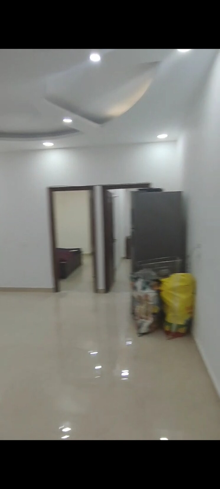 Room, kailash hills 3 Bedroom 160 Sq.Yd. Builder Floor In Kailash Hills Delhi 9468270