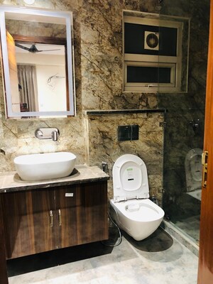 Bathroom in 3 BHK Builder Floor at Unitech Nirvana Country Cedar Crest, Sector 50 – for Sale