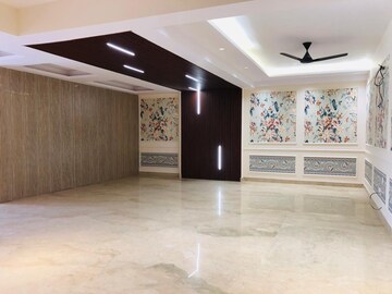 3 BHK Builder Floor For Sale in Unitech Nirvana Country Cedar Crest, Sector 50