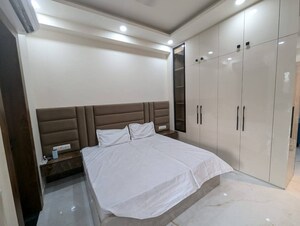 1 BHK Apartment For Rent in Saket