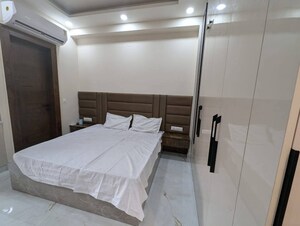 Bathroom in 1 BHK Apartment at Saket – for Rent