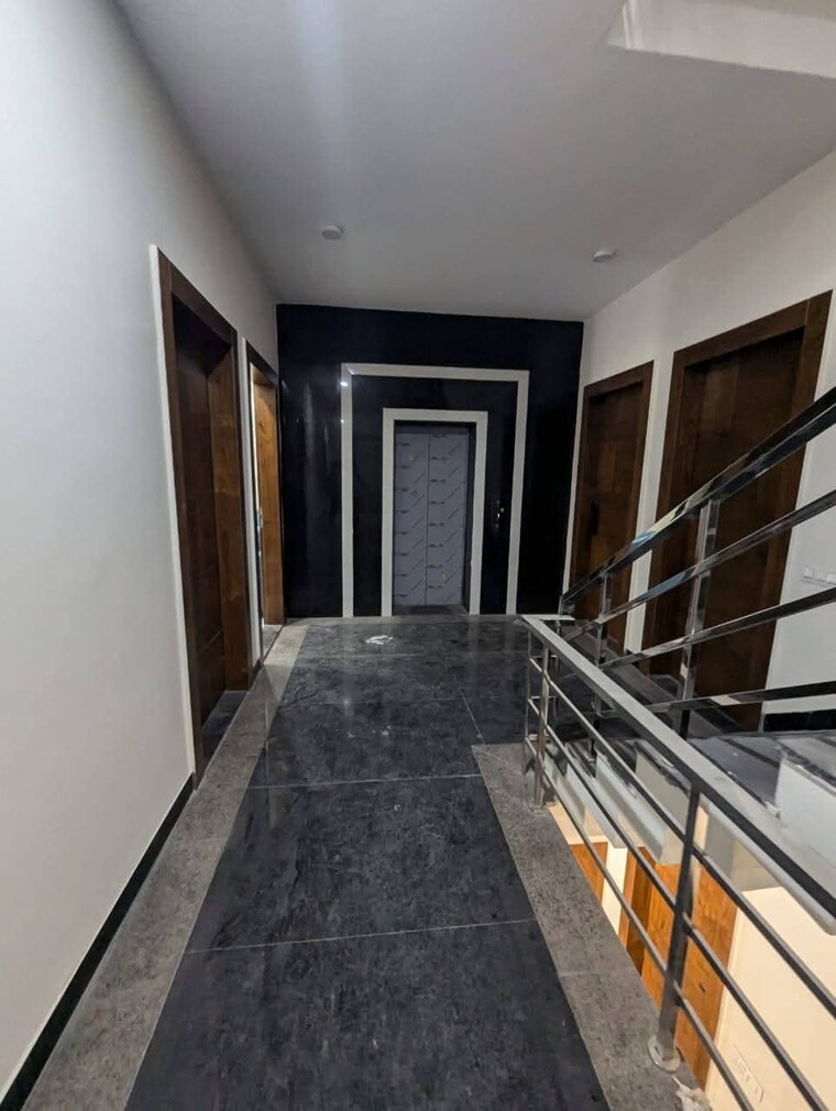 Other, saket 1 Bedroom 700 Sq.Ft. Apartment In Saket Delhi 9468272