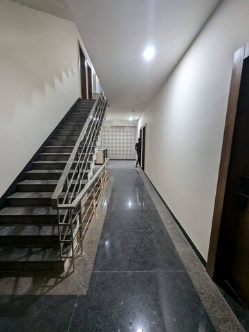 Staircase in 1 BHK Apartment at Saket – for Rent