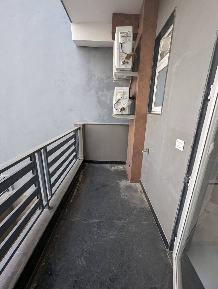 Balcony, saket 1 Bedroom 700 Sq.Ft. Apartment In Saket Delhi 9468272