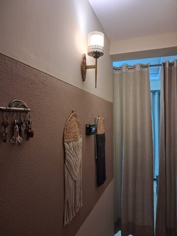 Building Lobby in 3 BHK Apartment at Mahagun Moderne, Sector 78 – for Rent