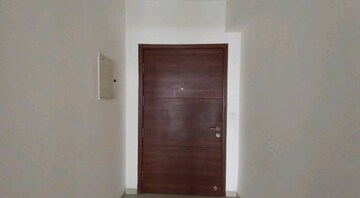 Furnished Amenities in 4 BHK Apartment at DLF New Town Heights I, Sector 90 – for Sale