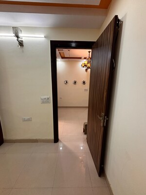 2 BHK Builder Floor For Rent in Dwarka Mor
