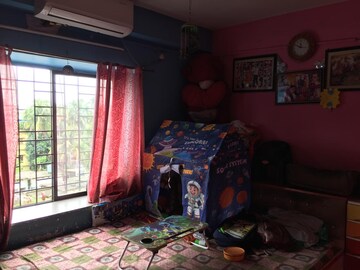 Bedroom in 3 BHK Apartment at Punjabi Para – for Sale