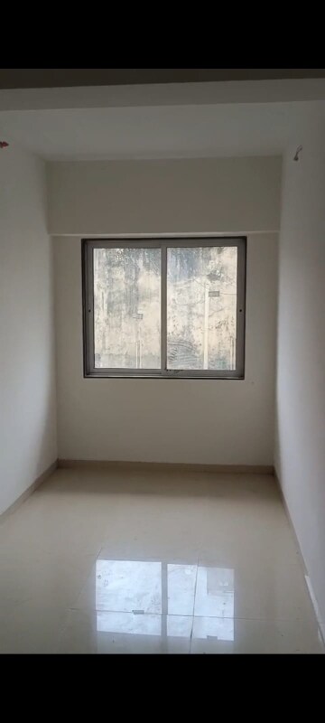 Room in 1 BHK Apartment at Alliance Fortuna Blue, Lower Parel – for Rent