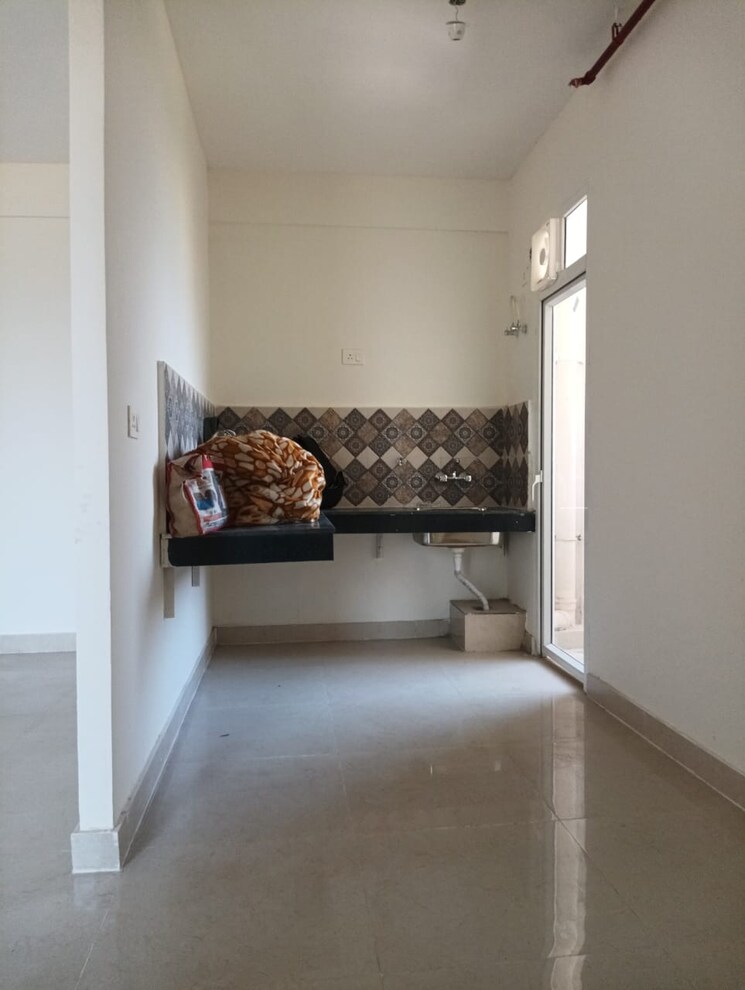 undefined, signature-global-golf-greens 2.5 Bedroom 642 Sq.Ft. Apartment In Sector 79 Gurgaon 9468339