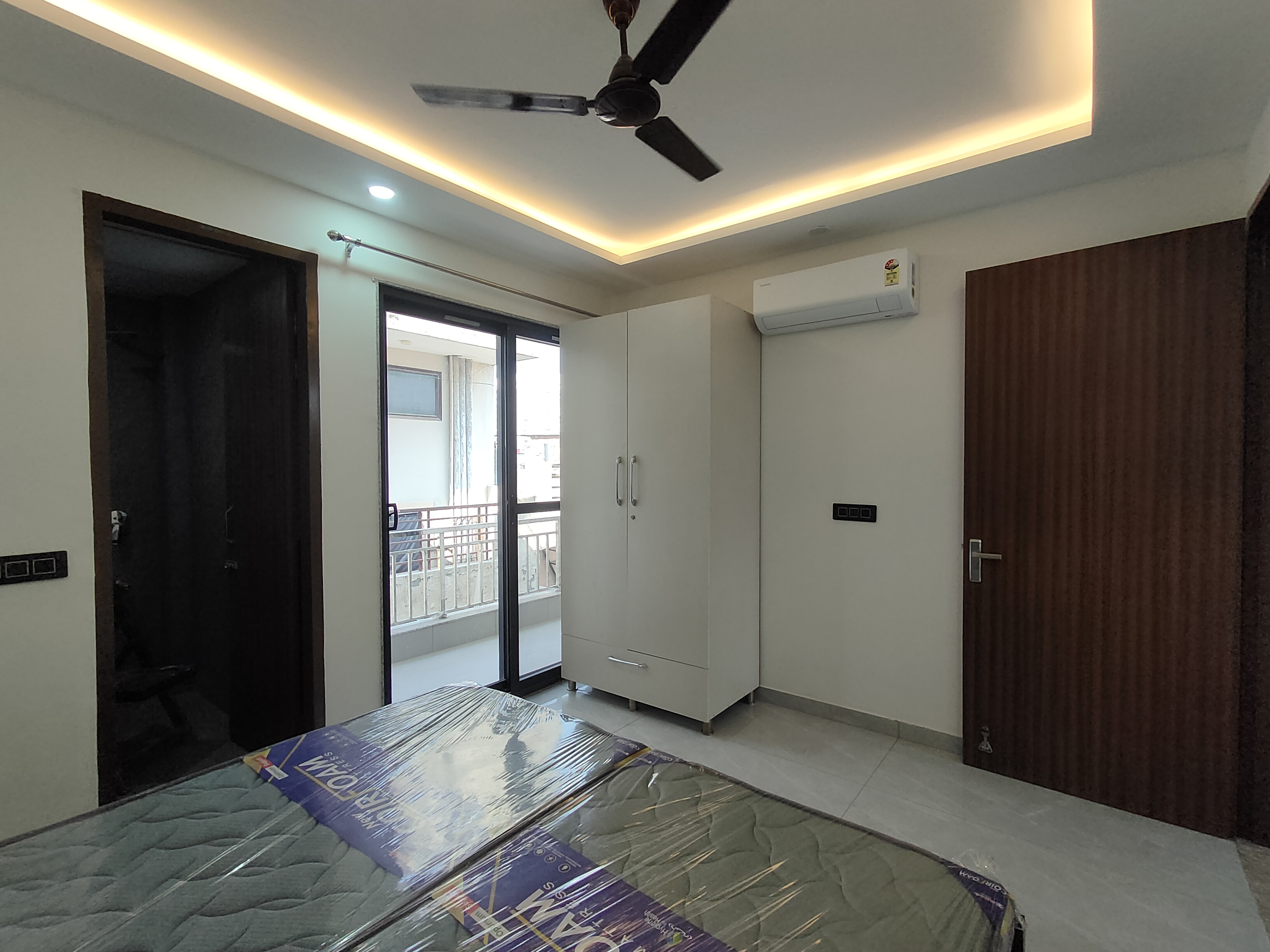 2 BHK Builder Floor For Rent in Unitech South City 1