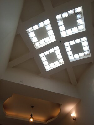 Kitchen in 3 BHK Builder Floor at Sector 31 – for Rent