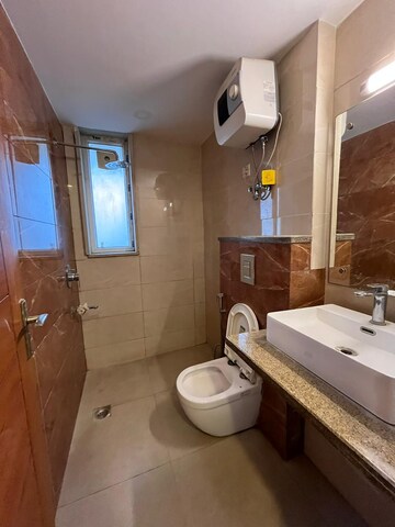 Bathroom in 3 BHK Builder Floor at Saurabh Niwas, Sector 40 – for Rent