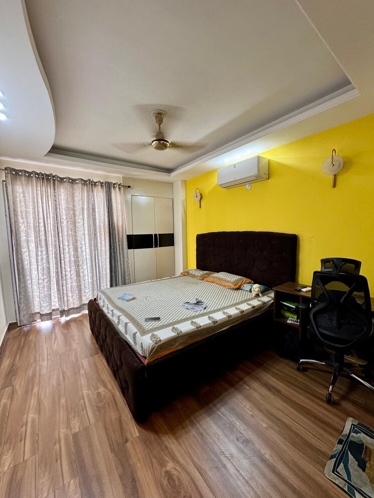 Bedroom, conscient-heritage-max 3 Bedroom 2075 Sq.Ft. Apartment In Sector 102 Gurgaon 9468362