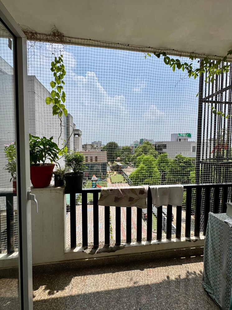 Balcony, conscient-heritage-max 3 Bedroom 2075 Sq.Ft. Apartment In Sector 102 Gurgaon 9468362