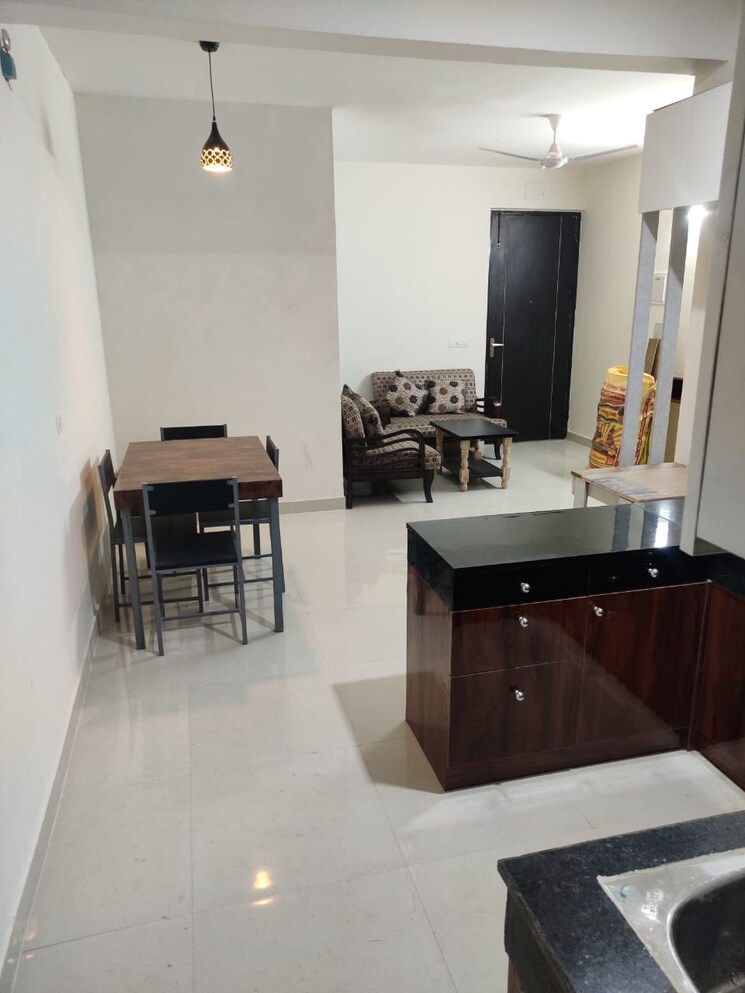 Room, signature-the-serenas 2 Bedroom 583 Sq.Ft. Apartment In Sohna Sector 36 Gurgaon 9468390