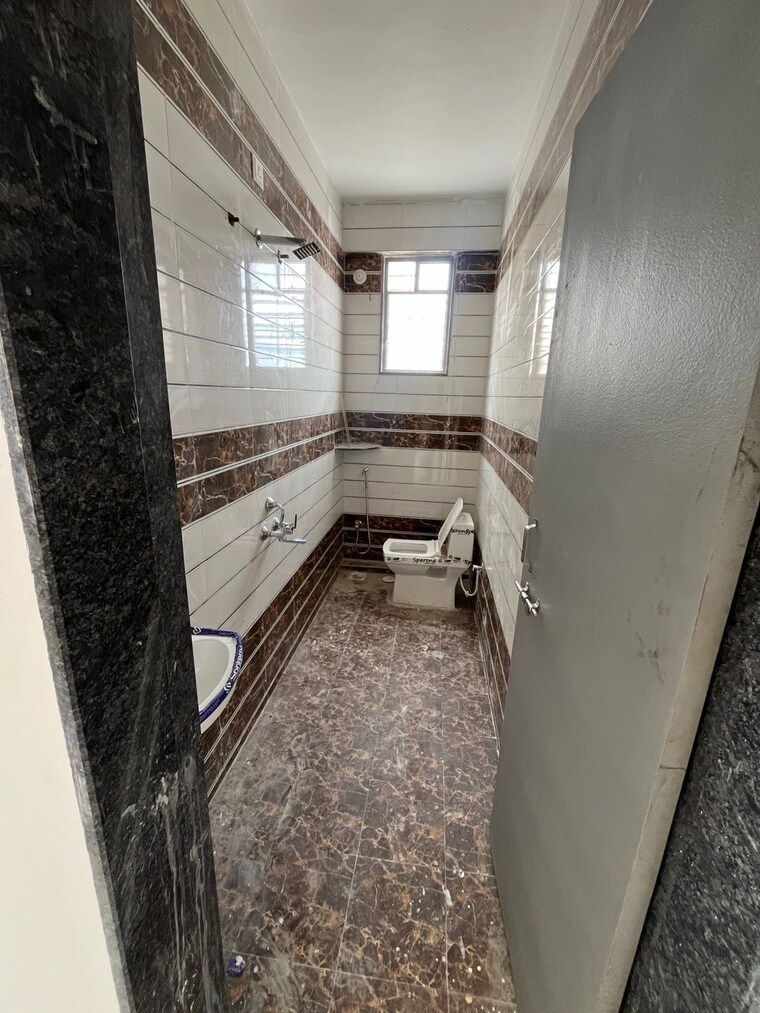 Attached Bathroom, aastha-chs-wakad 1 Bedroom 650 Sq.Ft. Apartment In Wakad Pune 9468413