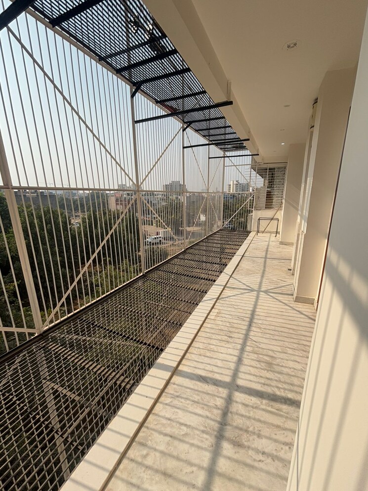 Balcony, sector 46 3 Bedroom 2400 Sq.Ft. Builder Floor In Sector 46 Gurgaon 9468438