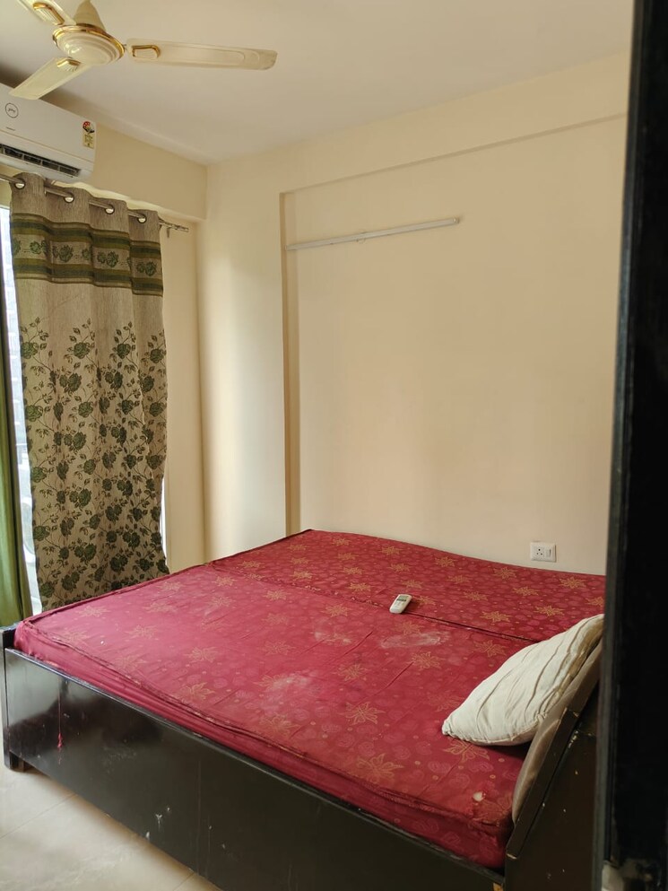 Bedroom, signature-global-park 2 Bedroom 822 Sq.Ft. Builder Floor In Sohna Sector 36 Gurgaon 9468485