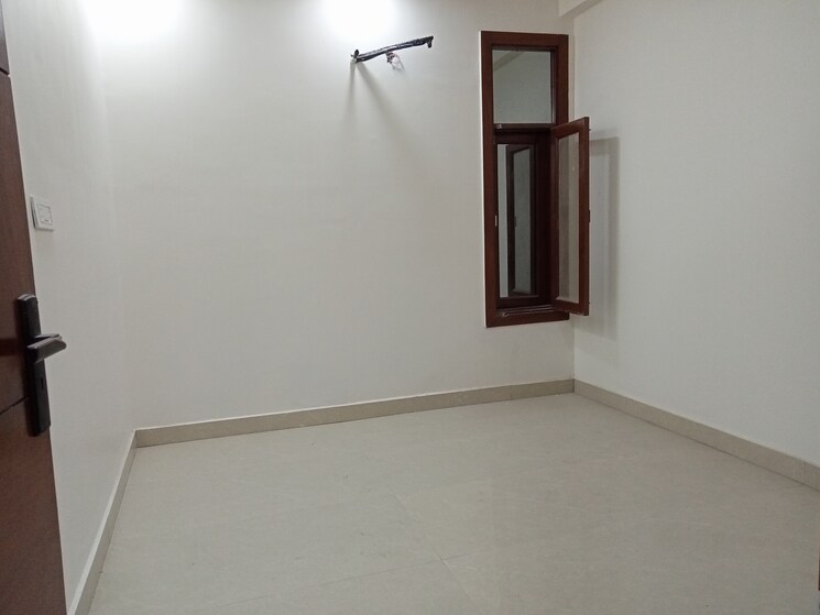 Room, palam colony 2 Bedroom 520 Sq.Ft. Builder Floor In Palam Colony Delhi 9468514