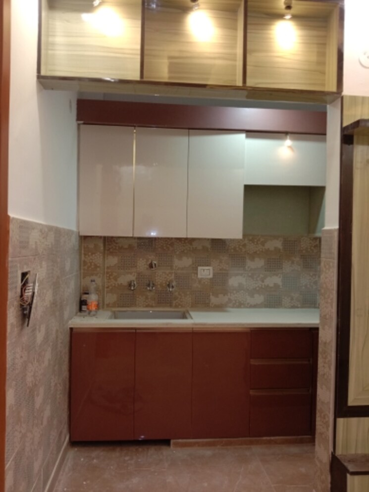 Kitchen, dwarka mor 2 Bedroom 459 Sq.Ft. Builder Floor In Dwarka Mor Delhi 9468532