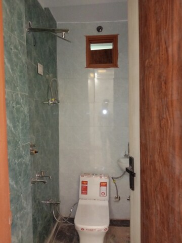 Furnished Amenities in 2 BHK Builder Floor at Dwarka Mor – for Sale