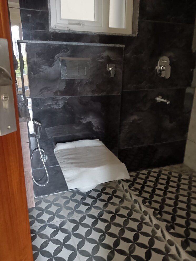 Bathroom, sector 46 3 Bedroom 2350 Sq.Ft. Builder Floor In Sector 46 Gurgaon 9468584