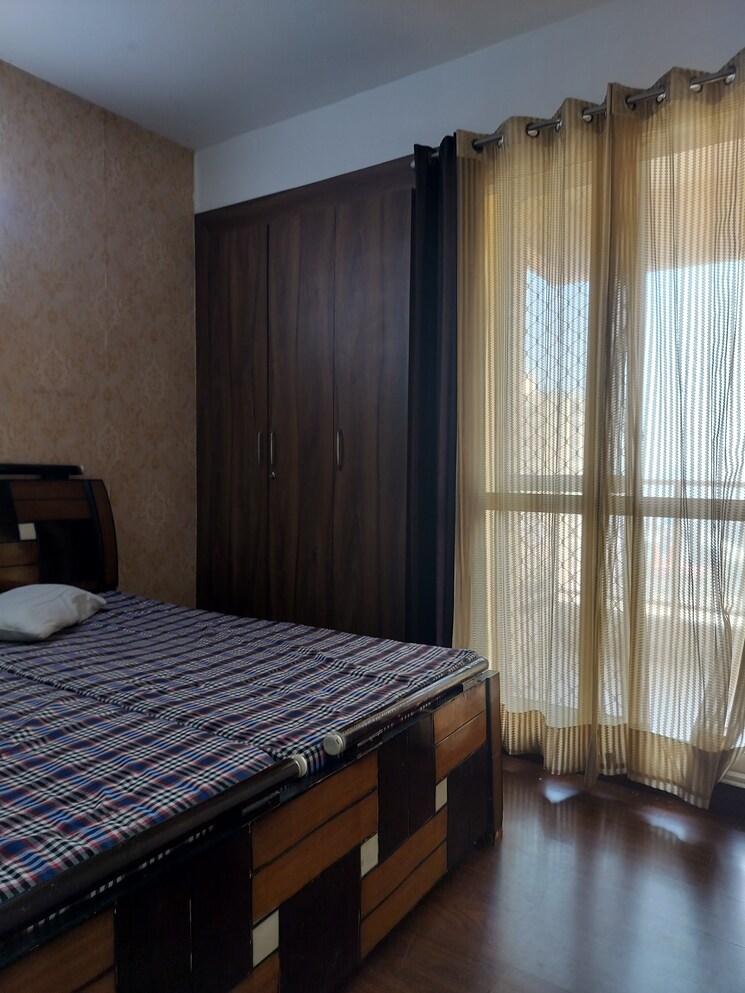 Bedroom, jaypee-greens-kosmos 2 Bedroom 940 Sq.Ft. Apartment In Sector 134 Noida 9468646