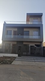 4 BHK + Pooja Room 1932 Sq.Ft. Builder Floor in GMADA Eco City