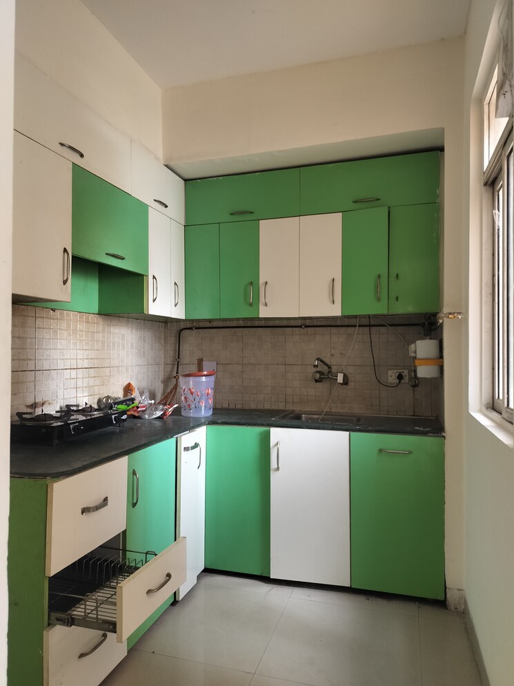 Kitchen, jaypee-greens-kosmos 2 Bedroom 940 Sq.Ft. Apartment In Sector 134 Noida 9468911
