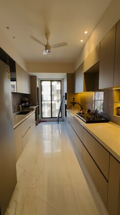 3 BHK Apartment For Sale in Mirchandani Triton