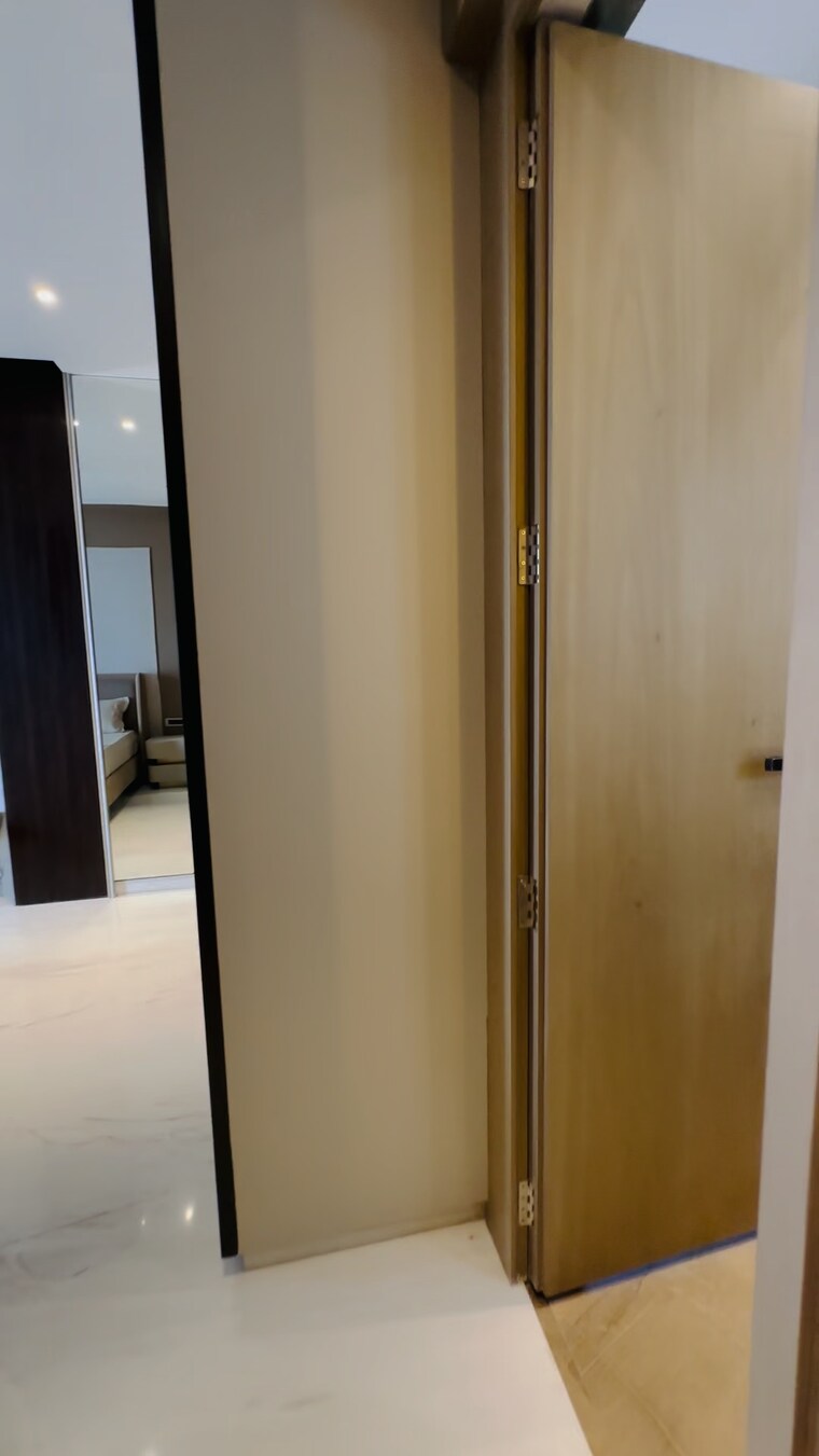 Room, mirchandani-triton 3 Bedroom 1550 Sq.Ft. Apartment In Santacruz West Mumbai 9469100