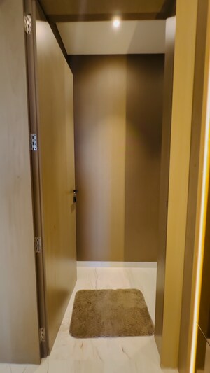  3 BHK Apartment at Mirchandani Triton, Santacruz West – for Sale