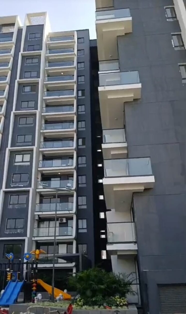 Exterior View, one-oak-natura 3.5 Bedroom 2095 Sq.Ft. Apartment In Sushant Golf City Lucknow 9469090