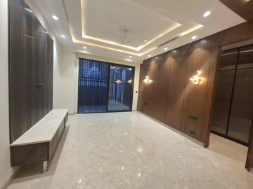 Living Room in 3 BHK Builder Floor at Elan Nirvana, Sector 50 – for Sale