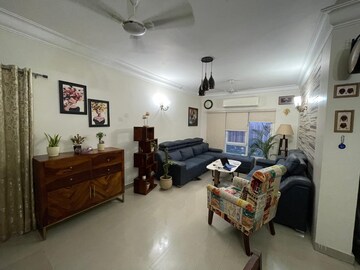 Living Room in 2.5 BHK Apartment at Paramount Floraville, Sector 137 – for Rent
