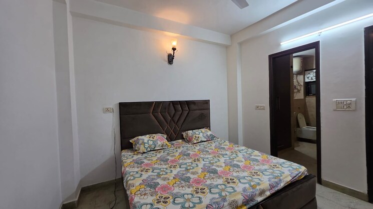Bedroom, saket 3 Bedroom 1200 Sq.Ft. Builder Floor In Saket Delhi 9469150