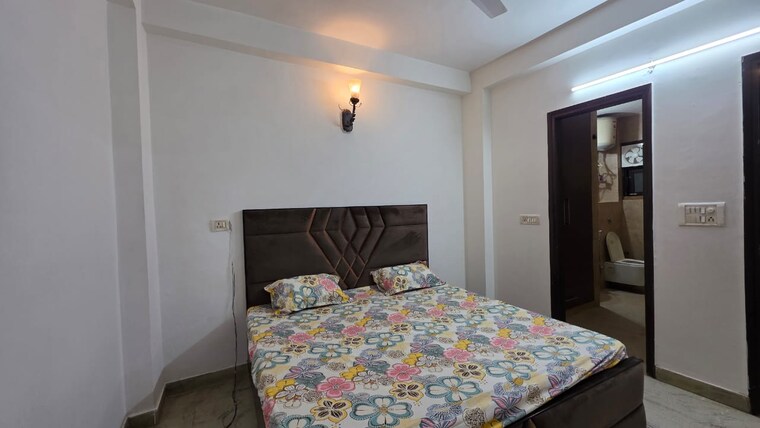 Bedroom, saket 3 Bedroom 1200 Sq.Ft. Builder Floor In Saket Delhi 9469150