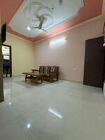 3 BHK + Pooja Room 230 Sq.Yd. Builder Floor in Unitech Arcadia