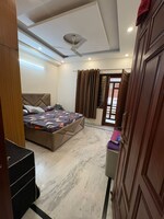 3 BHK + Pooja Room 205 Sq.Yd. Builder Floor in Unitech Arcadia