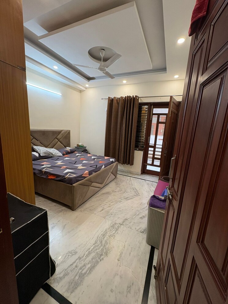Bedroom, unitech-arcadia 3 Bedroom 150 Sq.Yd. Builder Floor In South City 2 Gurgaon 9469426