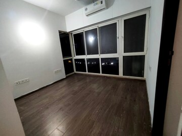 Room in 2 BHK Apartment at Omkar Ananta, Goregaon East – for Rent